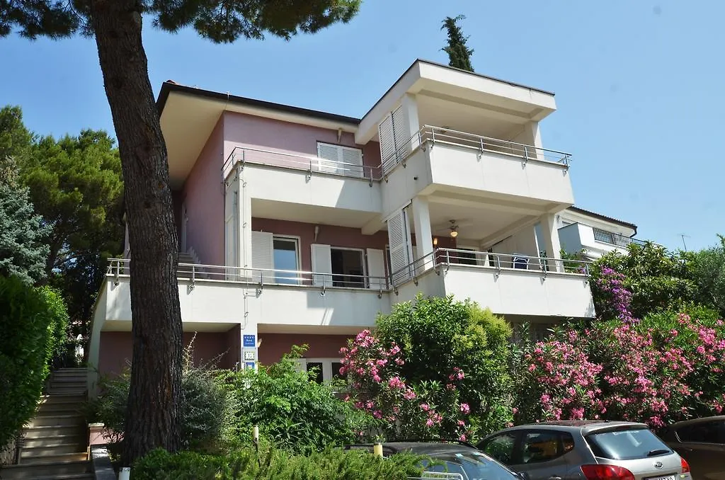 Apartment Borik Alma Rovigno Croazia